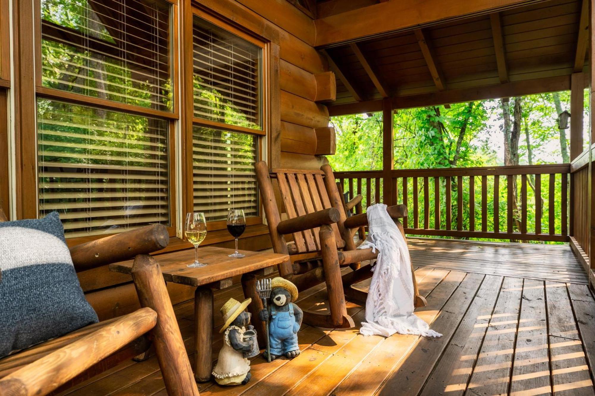 Alpine Resort Near Dollywood, Hot Tub, Game Room, Outdoor Pool, Fast Wifi พิเจนฟอร์จ ภายนอก รูปภาพ