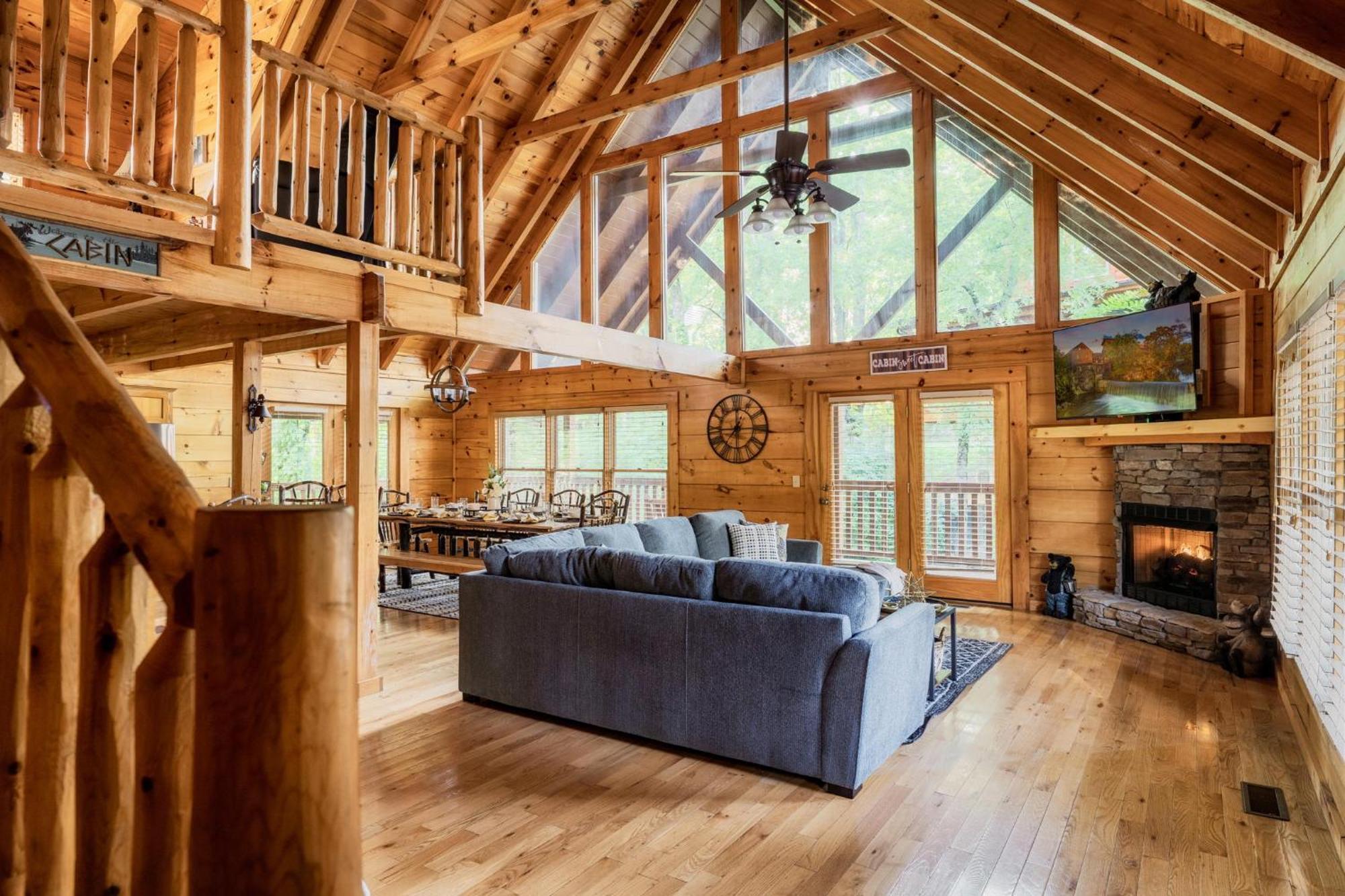 Alpine Resort Near Dollywood, Hot Tub, Game Room, Outdoor Pool, Fast Wifi พิเจนฟอร์จ ภายนอก รูปภาพ