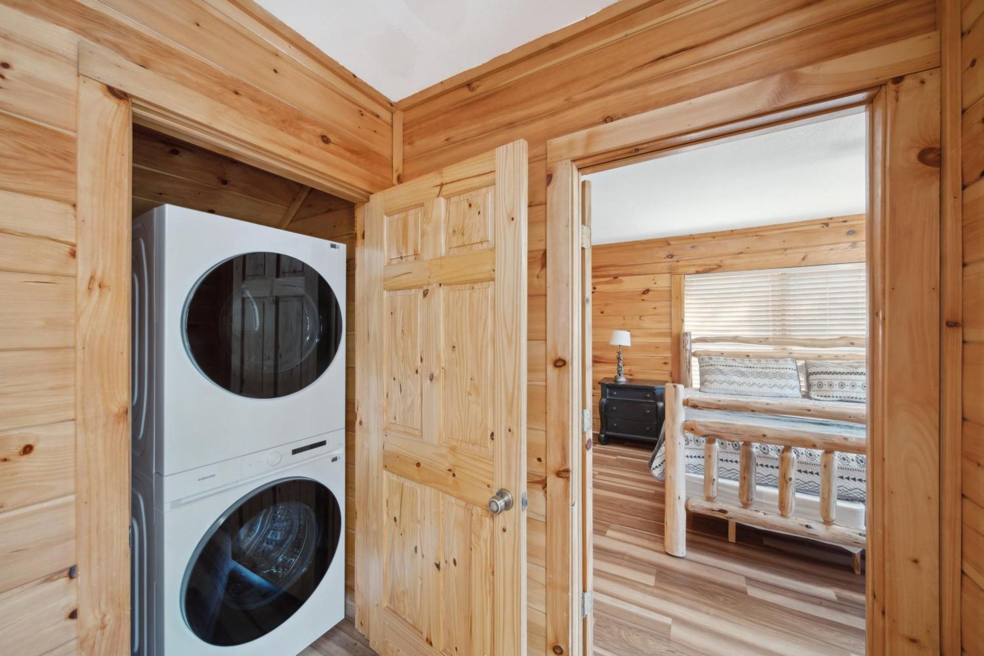 Alpine Resort Near Dollywood, Hot Tub, Game Room, Outdoor Pool, Fast Wifi พิเจนฟอร์จ ภายนอก รูปภาพ